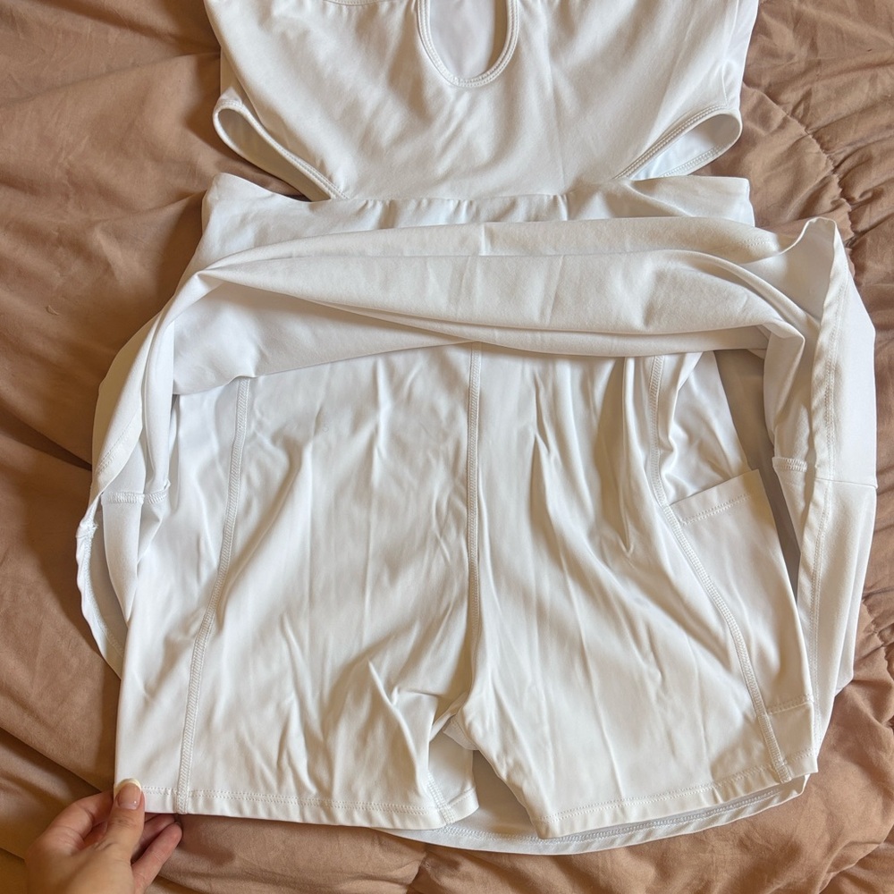 Abercrombie & Fitch Cut Out Traveler Athletic Dress - Picture 6 of 9
